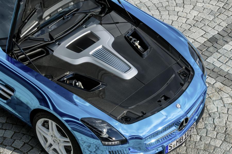  Mercedes-Benz SLS AMG Electric Drive concept 2012 года  (фото 5 из 30)
